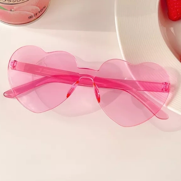 Barbie Pink Heart Tint Sunnies - Picture 5 of 11